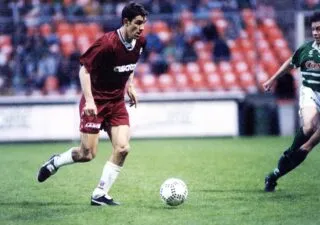 Quand Joël Muller essayait de changer la façon de courir de Robert Pirès